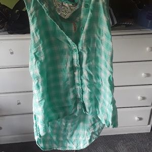 Green plaid muscle shirt